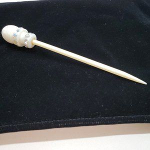 TRUE VINTAGE HAIR ORNAMENT